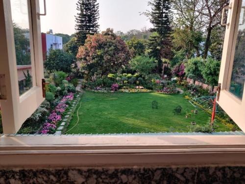 Bullawala House | Private room with a view