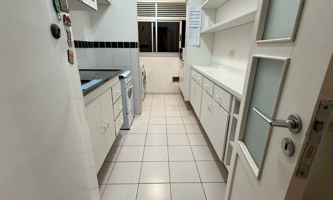 Parque Campolim Apartment | Private suite next to Iguatemi shopping mall (Shared space)