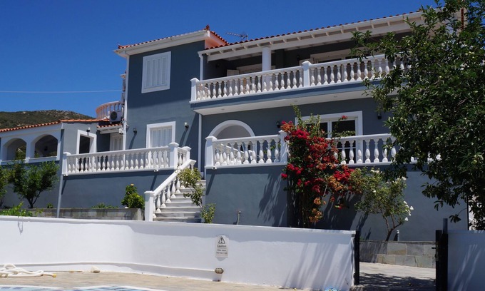 Samos Villa | Private villa in Samos with large pool situated between Samos & Pythagorio