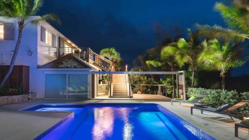 Pointe Milou Villa | Private Villa With Astonishing View Of Hills