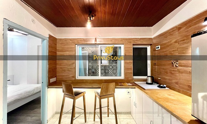 Chendhare Hotel | PrivyStays St. Ricky's Apartment Hotel