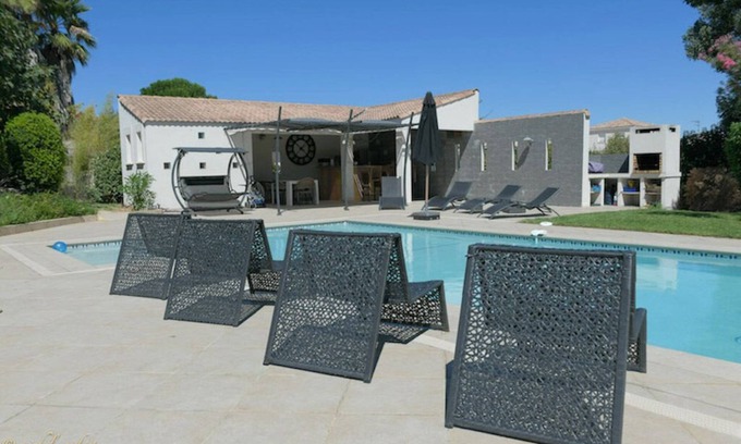 Saint-Aunes House | PROMO Superb property, swimming pool, gym, games room.