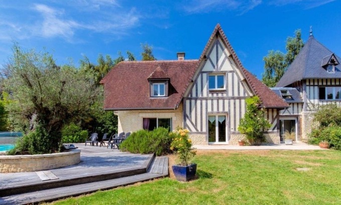 Periers-en-Auge House | Property la tourelle swimming pool 5mn from the sea and Cabourg 18pers. table ping pong