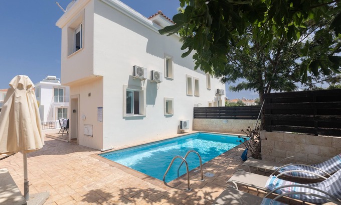 Pernera Villa | Protaras Orestiada Villa OV14 - sleeps 5 guests in 2 bedrooms