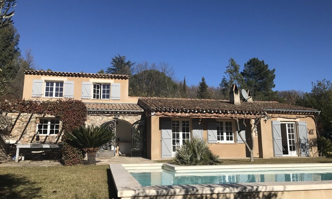 Bagnols-en-Foret House | Provencal farmhouse in Bagnols-en-Forêt near Saint-Raphaël and Fayence