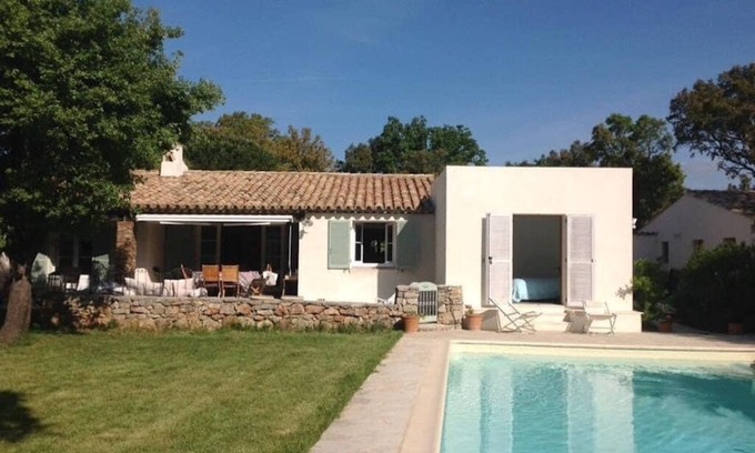 Sainte-Maxime - Saint-Tropez Resort | Provencal villa with swimming pool on a golf course close to the beach
