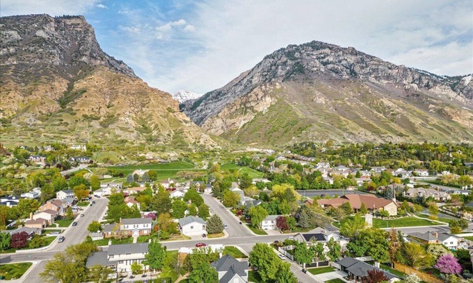 Rock Canyon House | Provo Bliss - Long term stays!