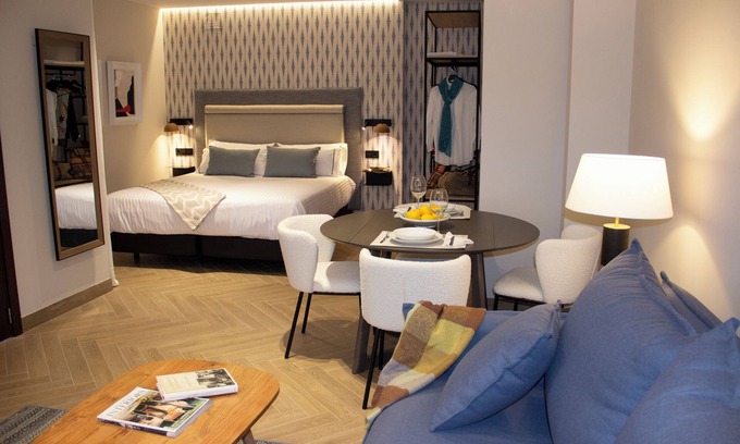 San Francisco-Ribera Hotel | Puerta de la Ribera Suites