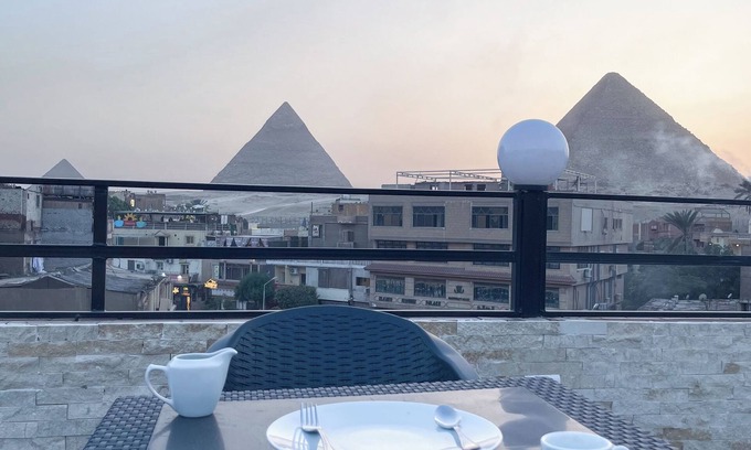 Al-'Umraniyah Hotel | Pulse Pyramids Hotel