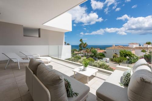 Puerto de la Duquesa Apartment | Pure South 2441 Sea View