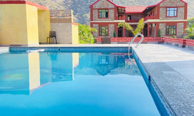 Pushkar Resort | Pushkar Retreat Resort - The Nature and Mountain View Resort ,Pushkar