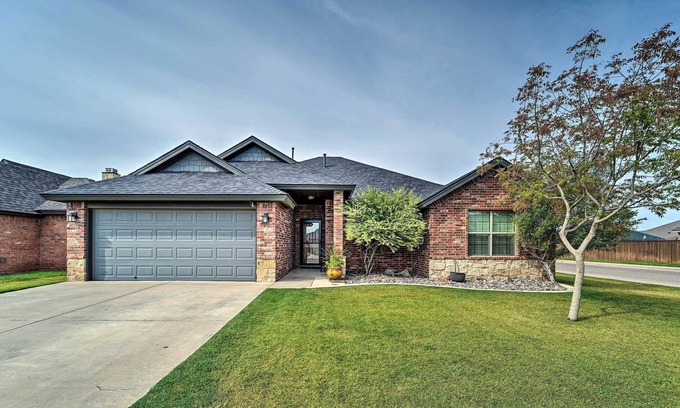 Lubbock House | Quaint Lubbock Home ~ 6 Mi to TTU + Downtown!