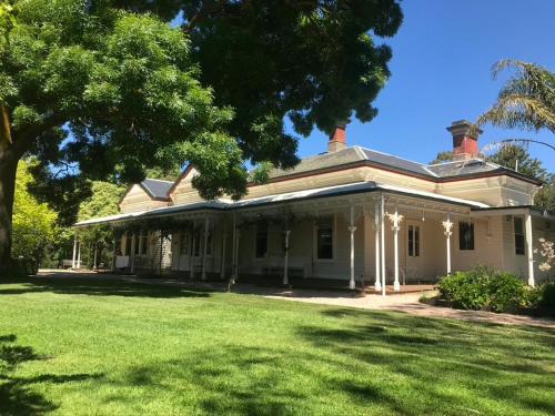 Woolsthorpe Bed & Breakfast | Quamby Homestead