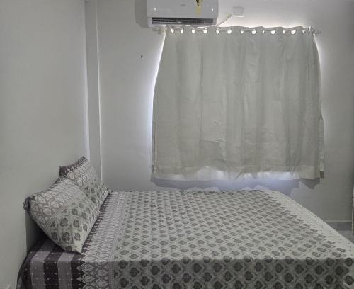 Currais Novos House | Quarto para dois com ar-condicionado