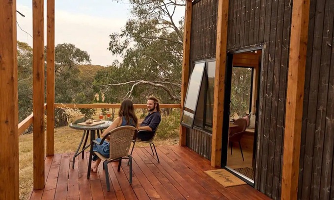 Yandoit Cabin | Quartz Valley Charming Cozy Tiny House - Reconnect with Nature and Each Other