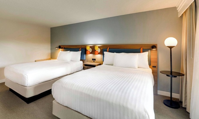 Oyster Point Hotel | Quick Escape! Pet-friendly Property, Onsite Parking!