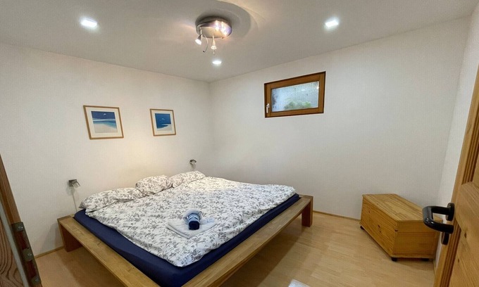 Wehrheim Apartment | Quiet and bright granny apartment on the edge of the field
