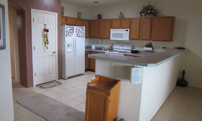 Tucson House | Quiet and comfortable, with beautiful views from the back porch, 2 bedroom
