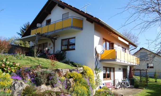 Schienen Apartment | Quiet apartment on the idyllic artist peninsula Höri