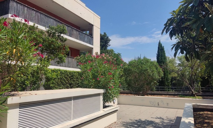 Malbosc Apartment | Quiet apartment with large terrace