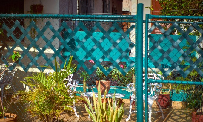 Varadero House | Quiet central stay with Wi-Fi. Varadero