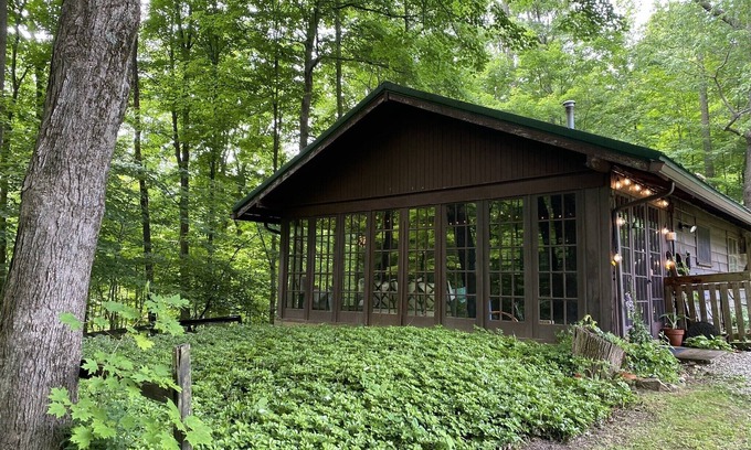 Mount Gilead Cottage | Quiet cottage nestled in the woods