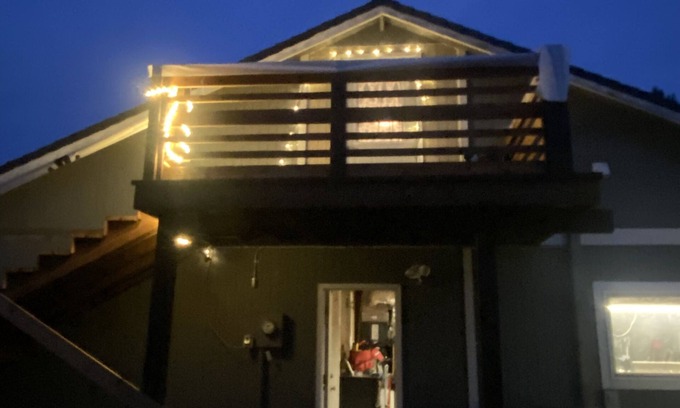 Springfield Apartment | Quiet & cozy loft apartment only minutes to downtown Springfield and U of O.