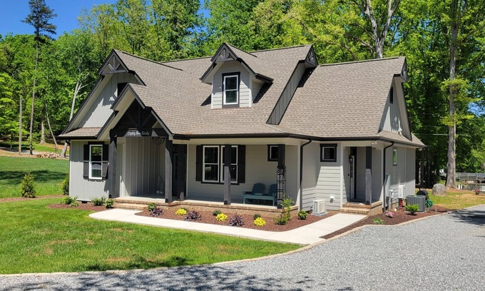 Terrell House | Quiet lake getaway offering R&R with 2 electric bikes and optional sunset cruise