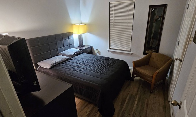 DeRidder House | Quiet room ideal for traveling professional.