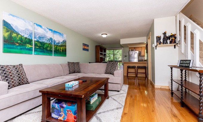 Wildernest House | Quiet Silverthorne Townhome w/Treed Views from Deck & Hiking Trails Nearby