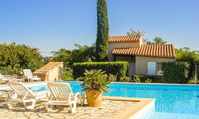 Ferrals-les-Corbieres Villa | Quiet villa classified 4* in vineyard with large pool