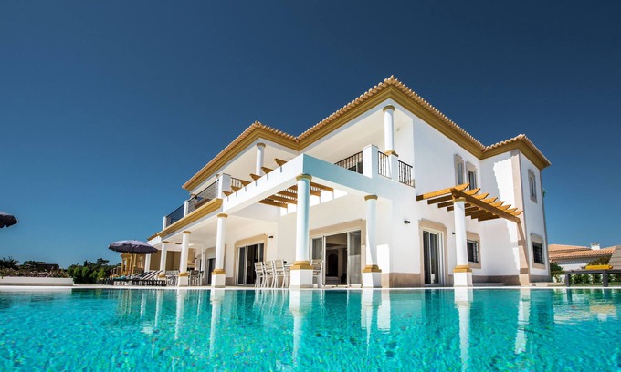 Albufeira Villa | Quinta Ottilie Luxury 14 Bedroom Villa - Spacious Grounds & Two Beautiful Pools