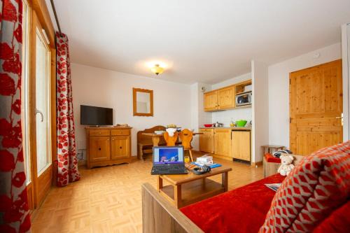 Saint-Sorlin-d'Arves Apartment | Résidence Goélia Les Chalets de Saint-Sorlin