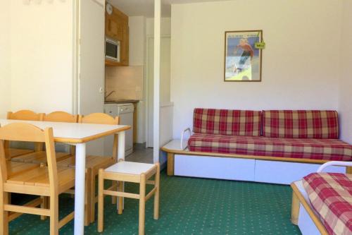 Les Allues Apartment | Résidence Pralin - AGREABLE 2 PICES CABINE BIEN EXPOSE, SKIS AUX PIEDS MAE-7591