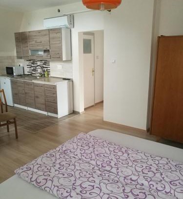 Harkany House | Révész Vendégház