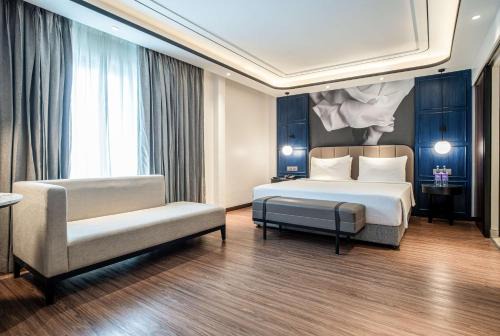 Ellis Bridge Hotel | Radisson Blu Hotel Ahmedabad