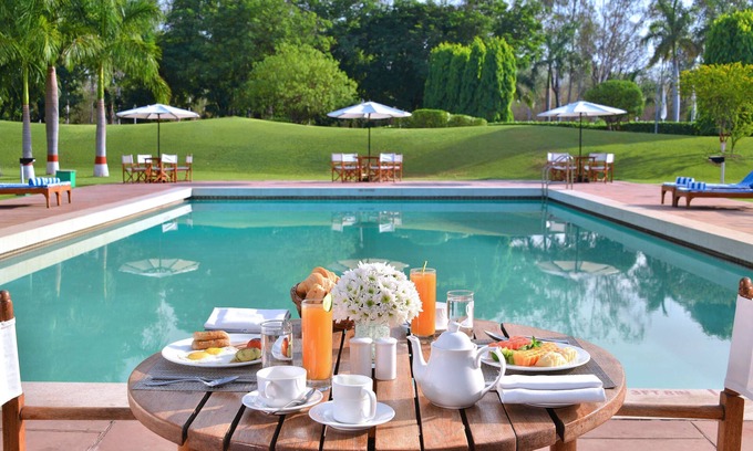 Khajuraho Hotel | Radisson Hotel Khajuraho