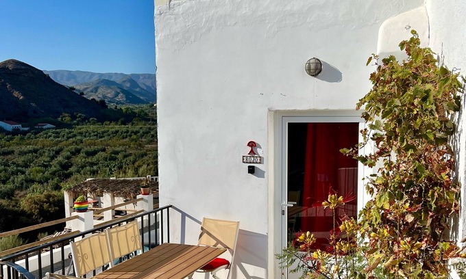 Locaiba Apartment | Rambla Retreats Apt Rojo, shared pool & hot tub. Great views of Rambla de Oria