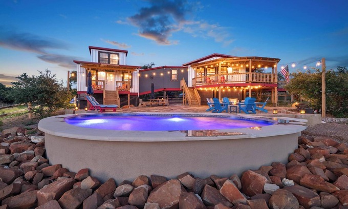 Blanco House | Ranch 33-Peaceful 20 ac Ranch w/Pool, Firepit
