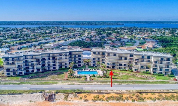 Ormond-by-the-Sea Condo | RARE 3Br 2 Ba OCEAN FRONT View 3 BED 2 BATH .Ground floor @ Ocean Watch condo