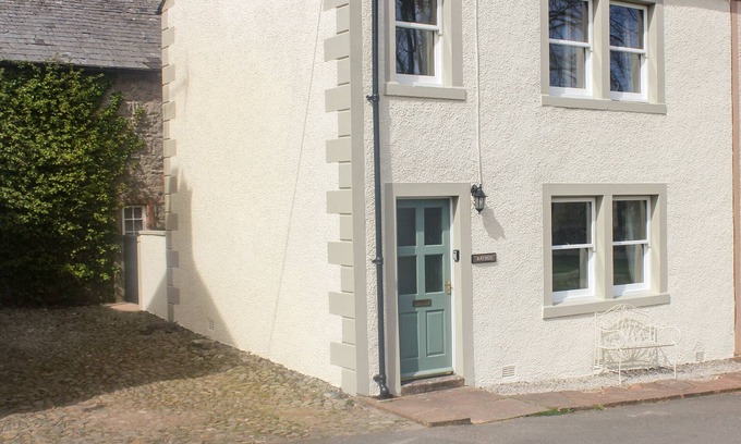 Penrith Cottage | RAYSIDE, pet friendly, character holiday cottage in Stainton, Cumbria