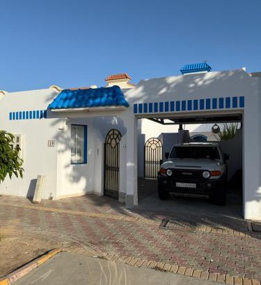 Durrat Al-Arous Villa | Razz Villa فيلا راز