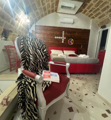 Gravina in Puglia Bed & Breakfast | REBEL SUITE cross