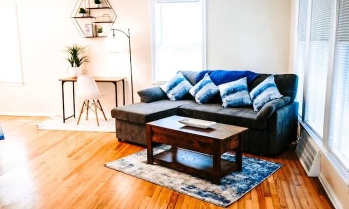 South Euclid House | Red à CLE: 3BR, Pets & Kids are Welcome