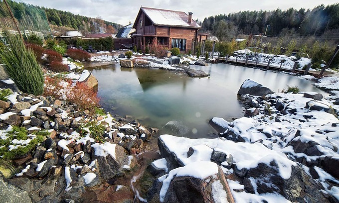 Ostroshitsy Other | Red Cat H. is perfect for holidays in the nature near Minsk & skiing in Silichi.