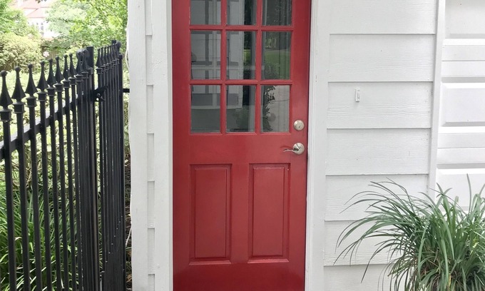 Panther Creek House | Red Door In The Woods Guest House