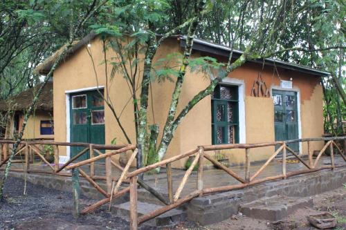 Nyakinama House | Red Rocks Rwanda - Campsite Guesthouse