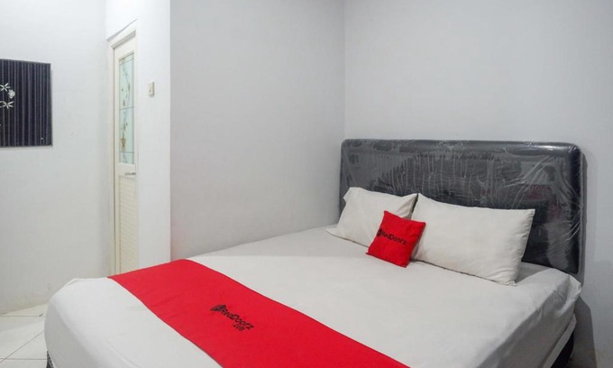 Baturaden Resort | RedDoorz At Jalan Raya Baturaden