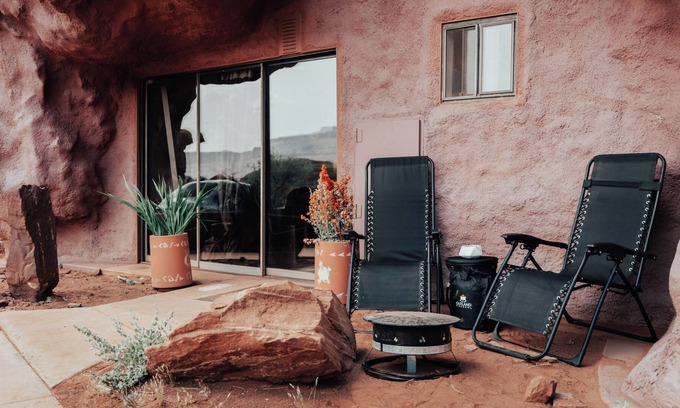 Moab Other | Redrock Riverside Cave 10 - Glamping Cave Suite