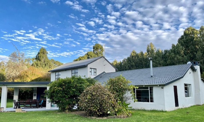 Kwa Sani House | REDVERSDALE- 4 x 4 Recommended